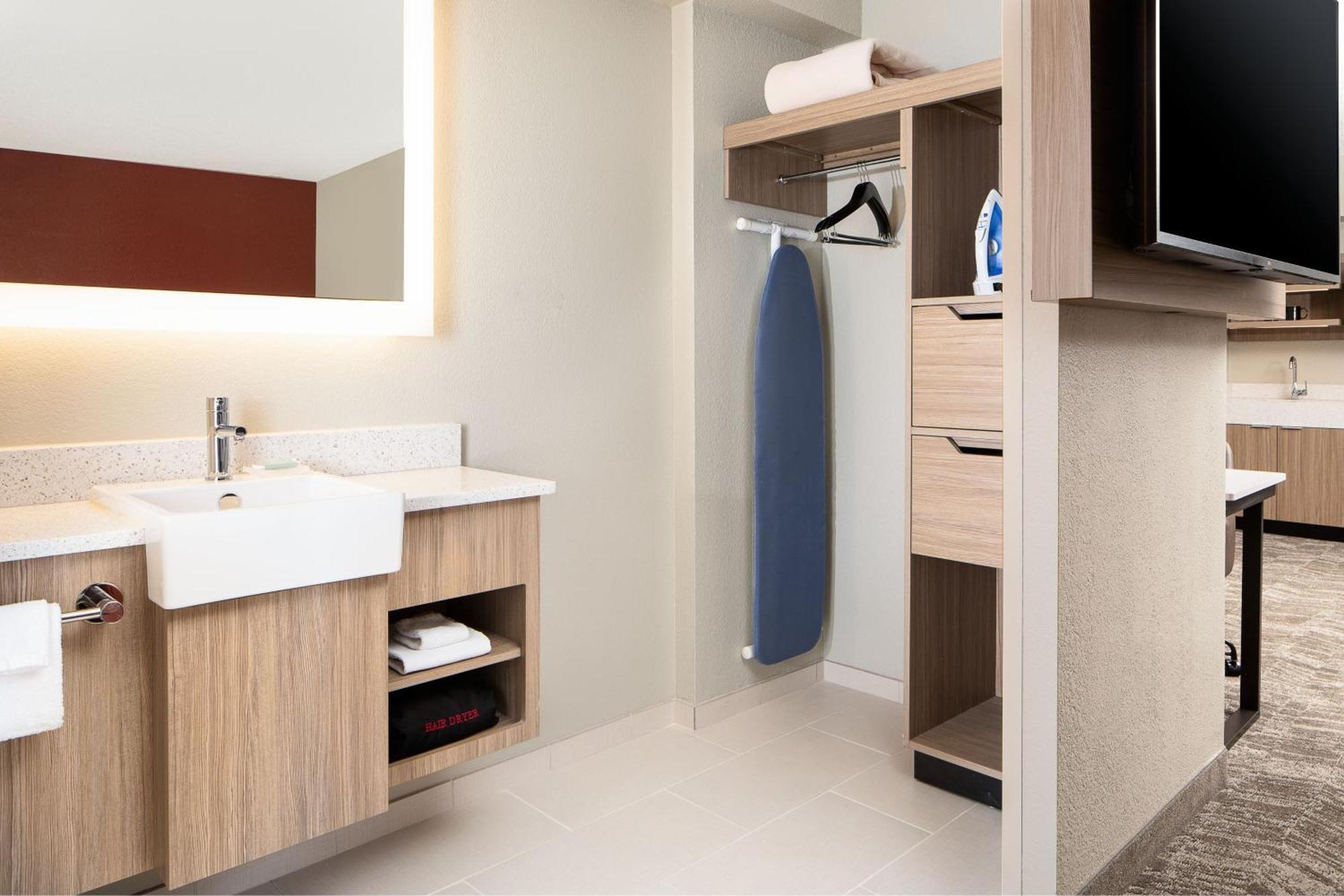 Springhill Suites By Marriott Dallas Downtown / West End Zewnętrze zdjęcie