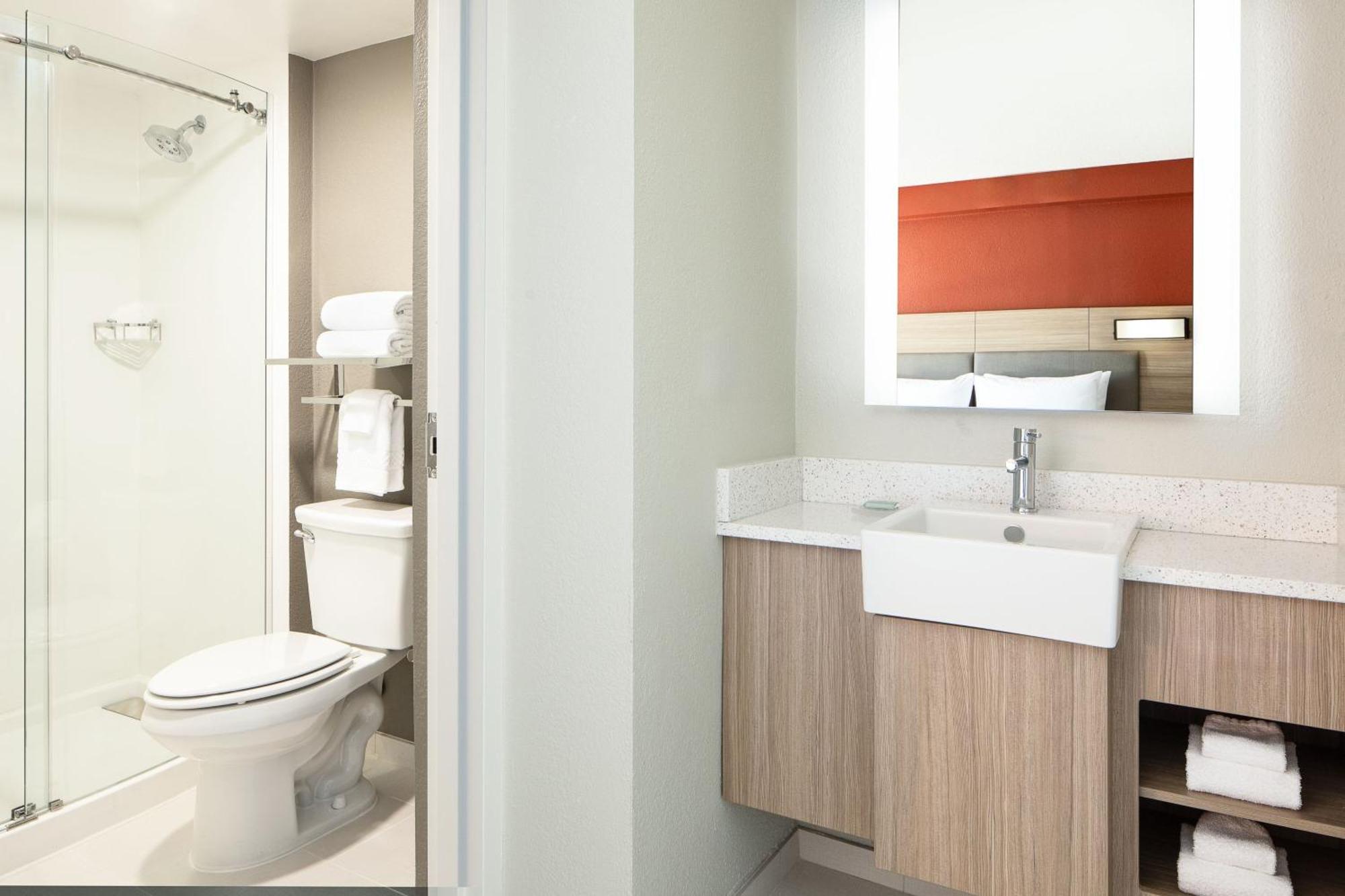Springhill Suites By Marriott Dallas Downtown / West End Zewnętrze zdjęcie